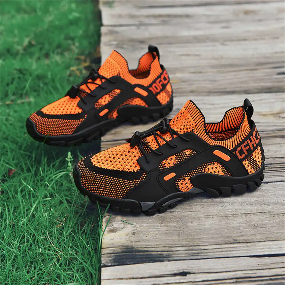 Women Accessories Shop Design - Size 43 Size 40 Men's Shoes